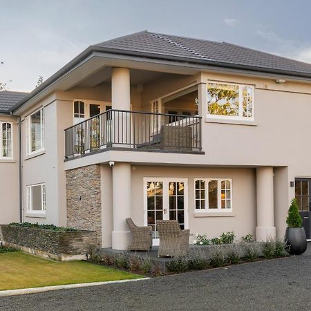 Oakview Hotel Hanmer Springs Exterior photo